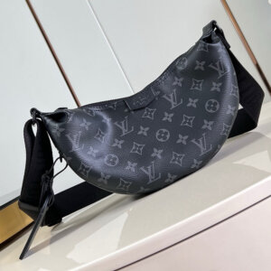 LV M47158